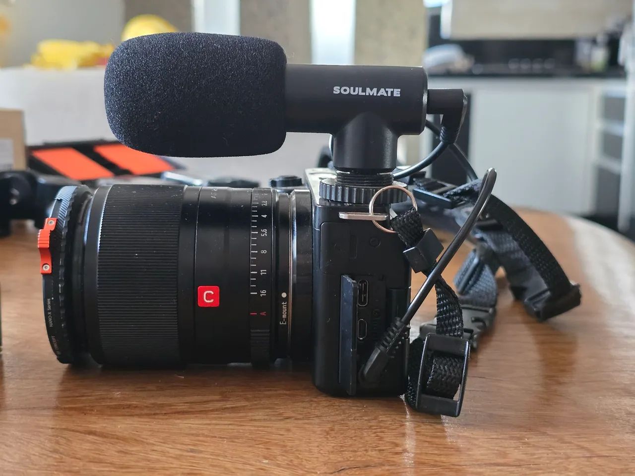 Zv-e10 + Vitrox 23mm f1.4 Lens + Cage and Nd Filter + Batteries and Gifts64318752922243122