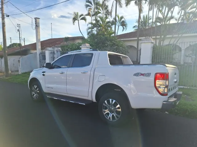 Ford Ranger 2021 Limited Top de Linha Extremamente Conservada