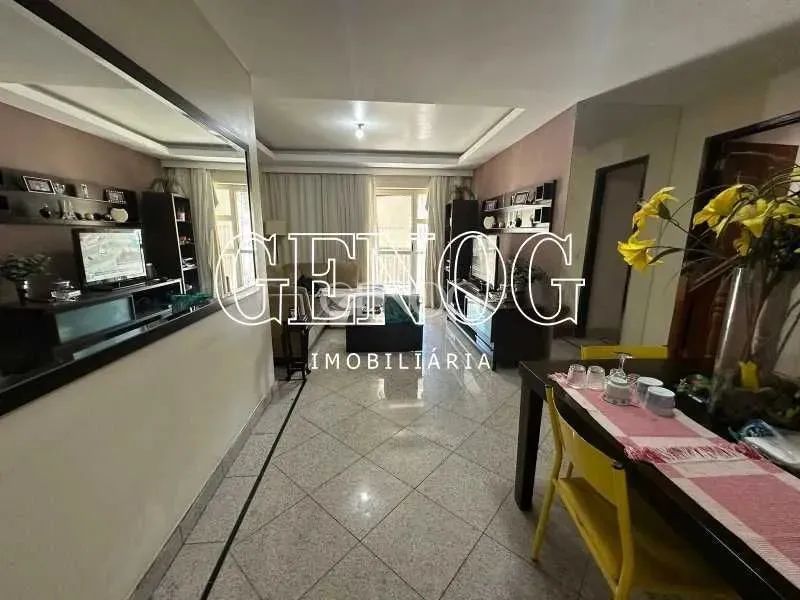 Cobertura com piscina e 2 suítes à venda na Tijuca