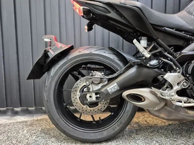 Yamaha MT-09 - Foto 8