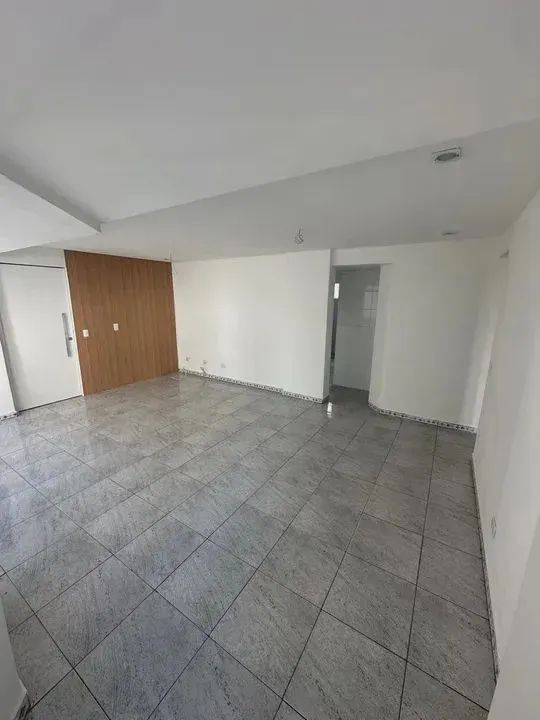 Lindo Apartamento em Boa viagem - Foto 2