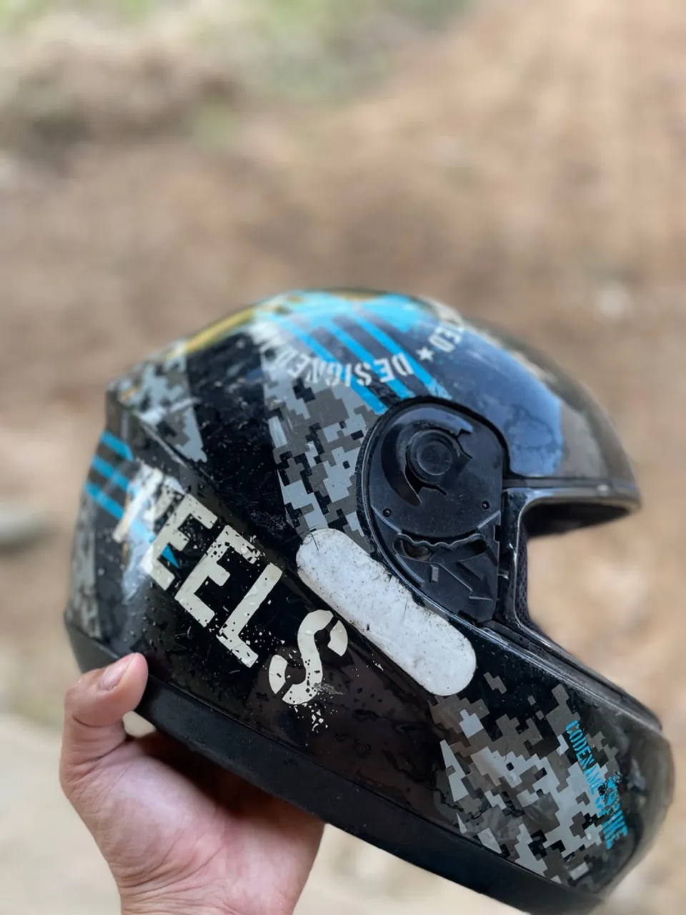 Capacete Moto Feels Preto
