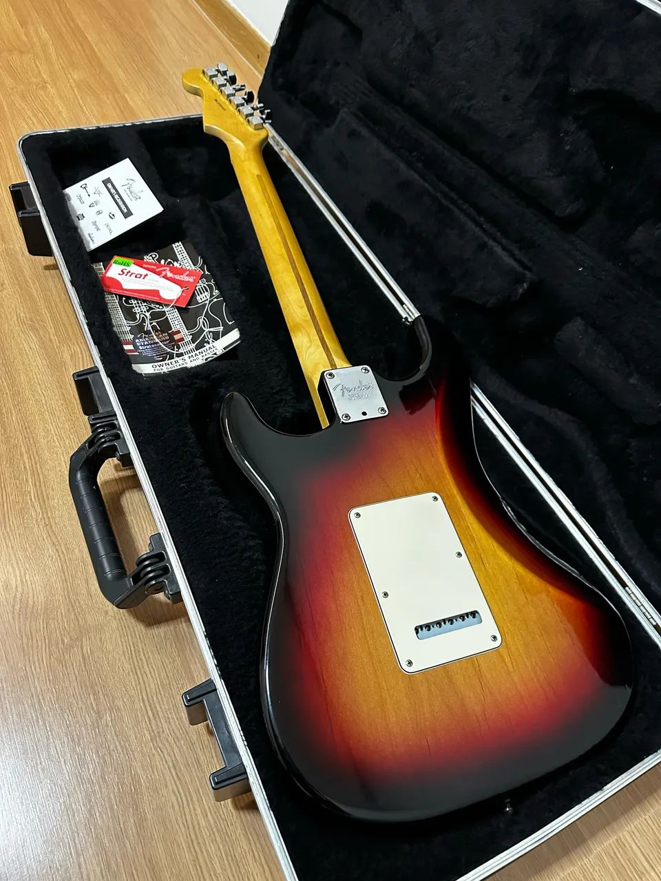 Fender American Standard Stratocaster 2009 - Instrumentos musicais