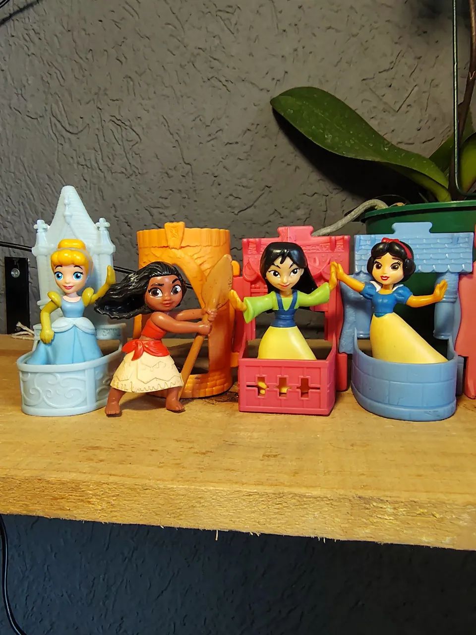 Coleção Princesas Disney do McDonald's mclanche felizfeliz