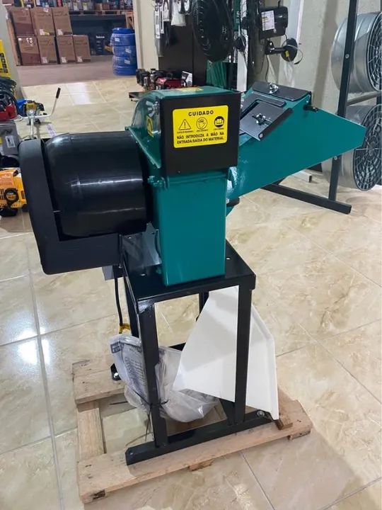 Forrageria e triturador 2hp GTI-2000LD-1 Mono - Garthen(Loja/Nova) - Foto 3