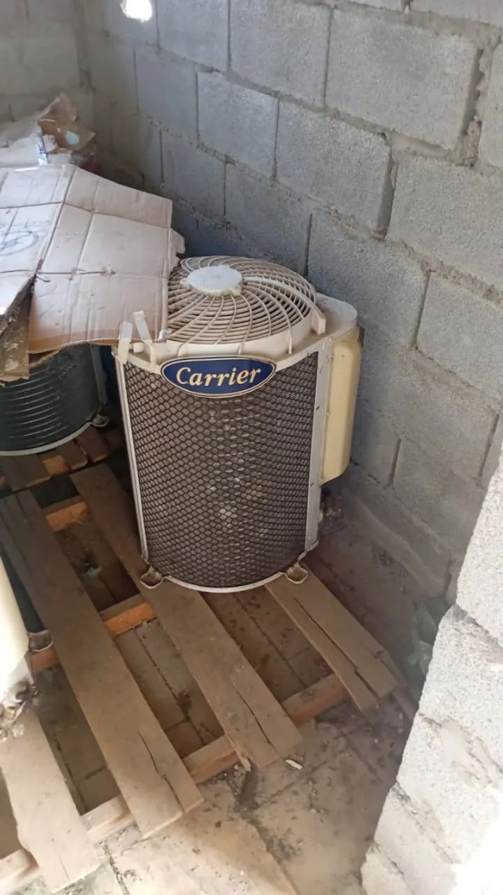 AR CONDICIONADO SPLIT PISO TETO CARRIER 30.000 BTUS - Foto 4