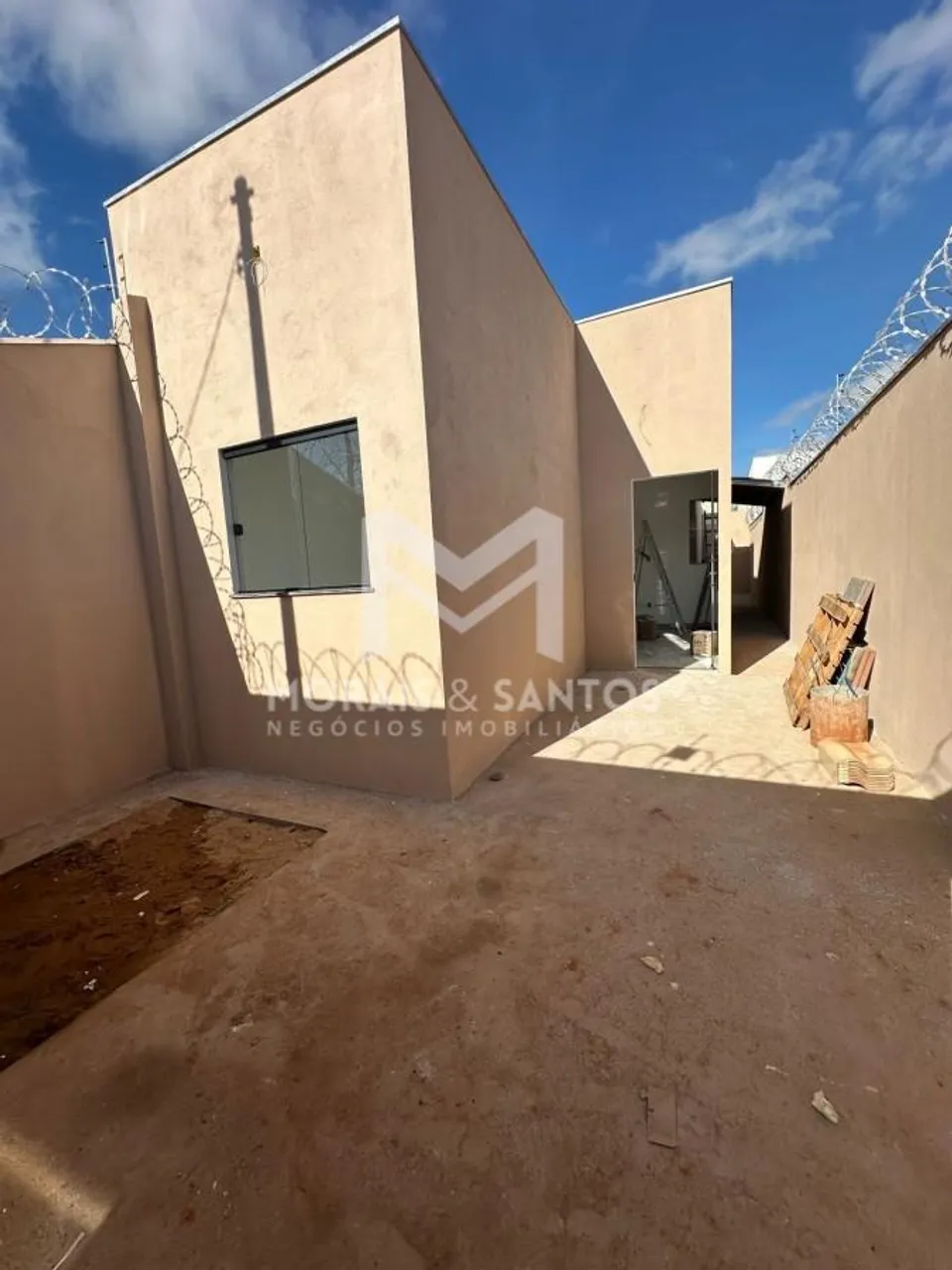 M-OPORTUNIDADE CASA À VENDA NO BAIRRO NOVO PRIMAVERA - MONTES CLAROS MG