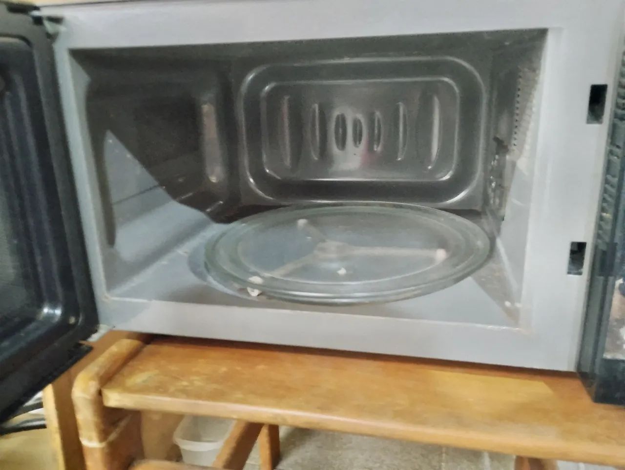 Forno Microondas LG 30 Litros - Foto 4