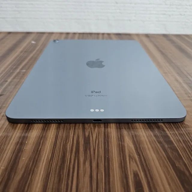 Apple iPad Air (4ª geração) Wi-Fi 64GB Sky Blue Bateria 100% Garantia Apple até 04/25 - Foto 4