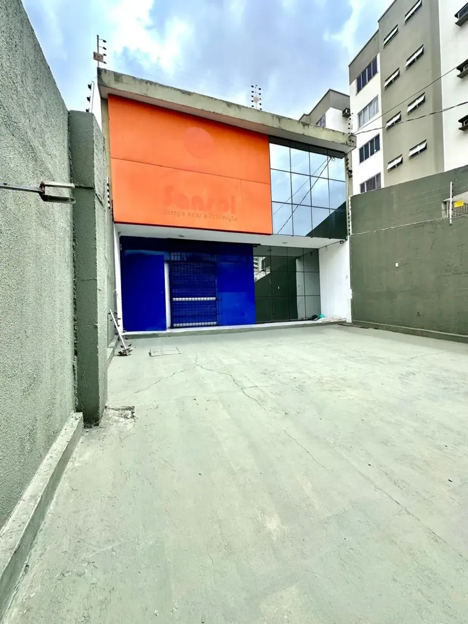 PRÉDIO COMERCIAL- 02 PAV.