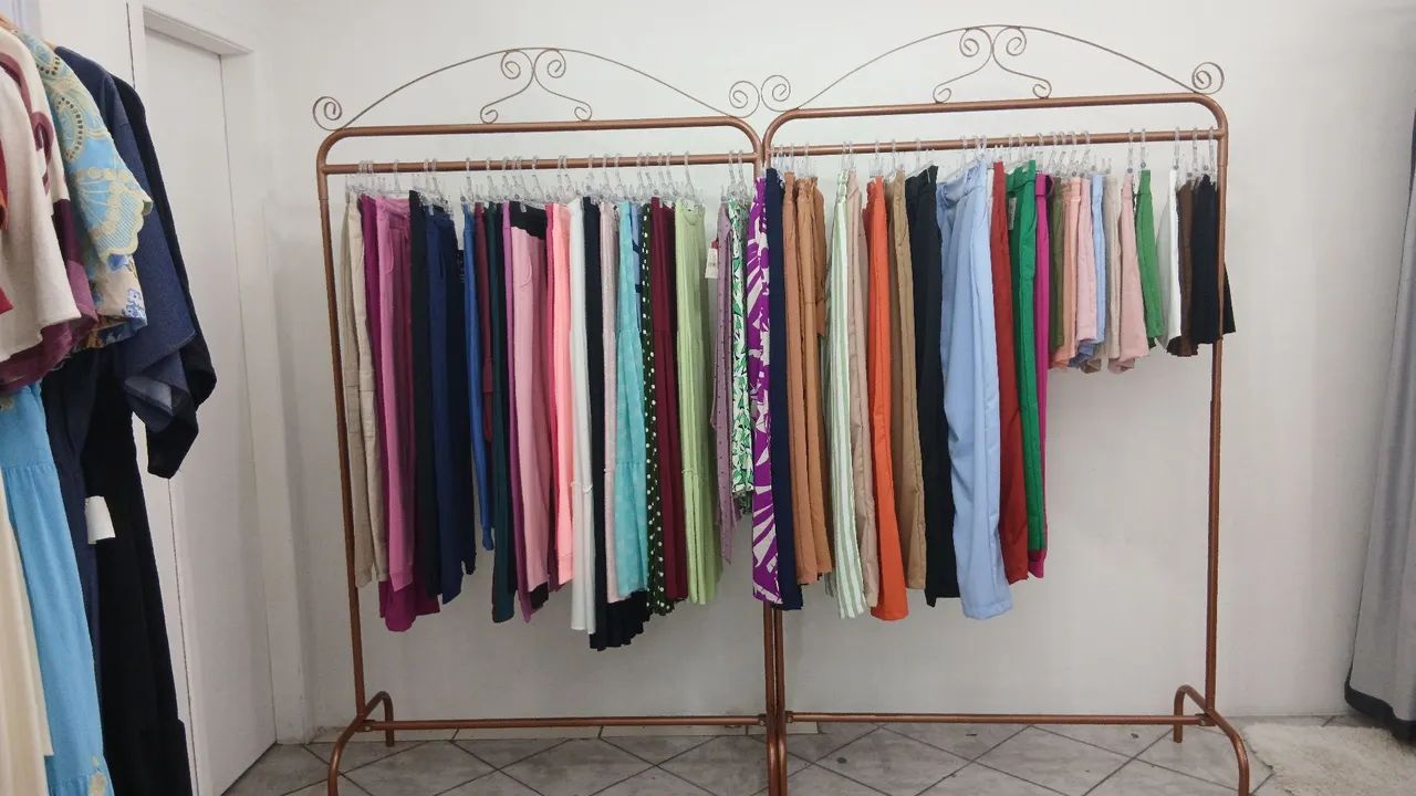 Arara de chão Vintage - Foto 2