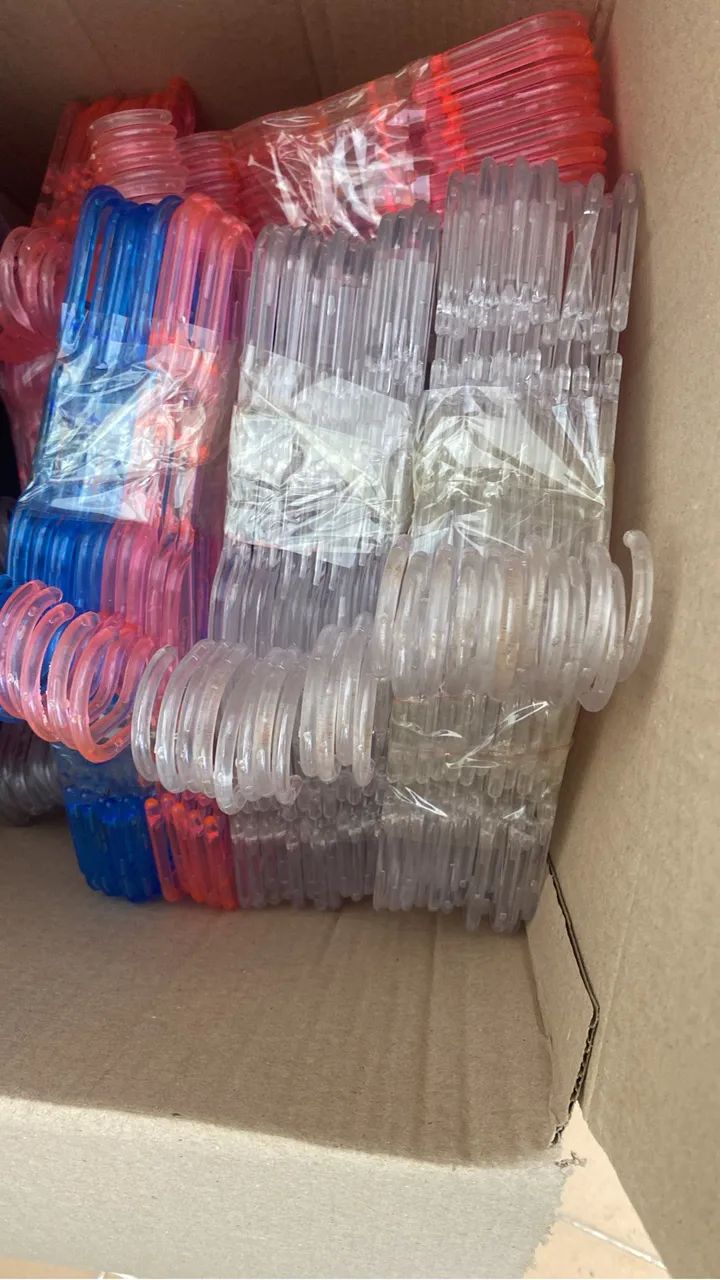 Cabides para roupa infantil
