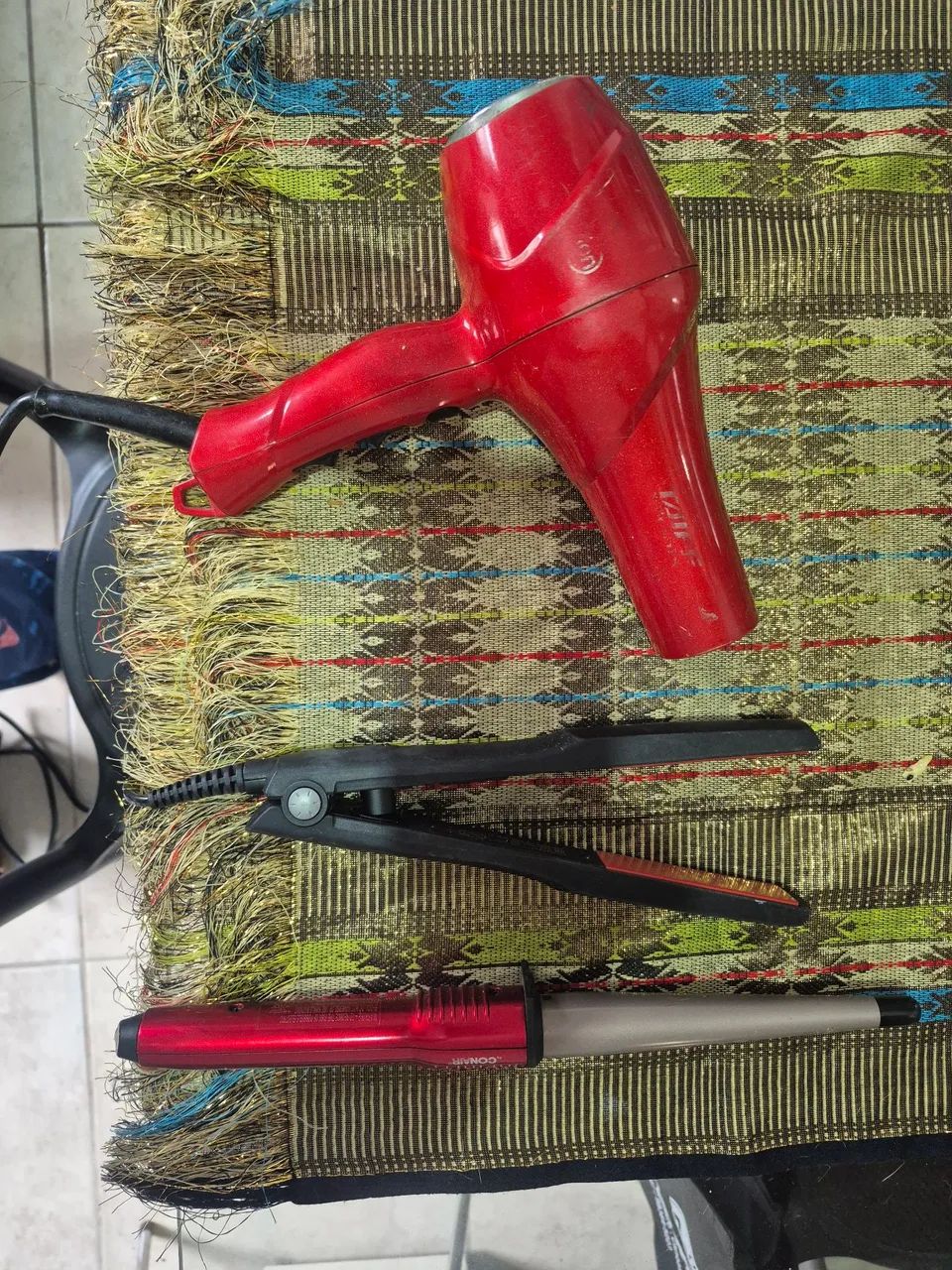 Secador de cabelo, chapinha e babyliss