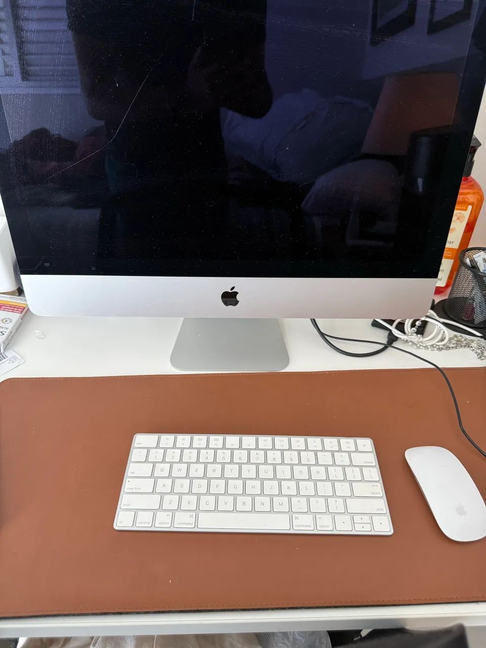 【Adobe搭載】iMac 21.5インチ ホワイト iMac 21.5インチ Retina 4Kディスプレイモデル[2017年/Fusion 1TB