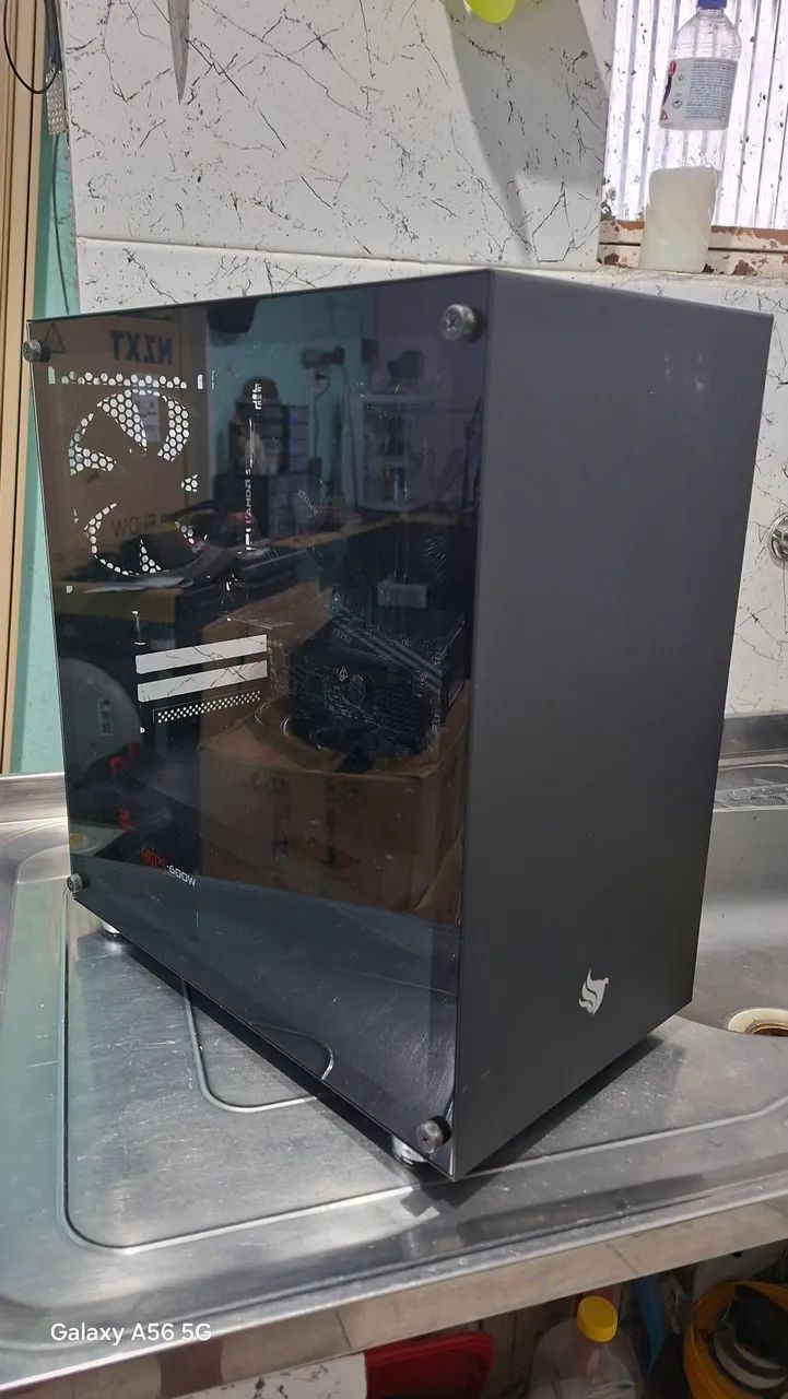 Ryzen 3 2200G+16GB RAM