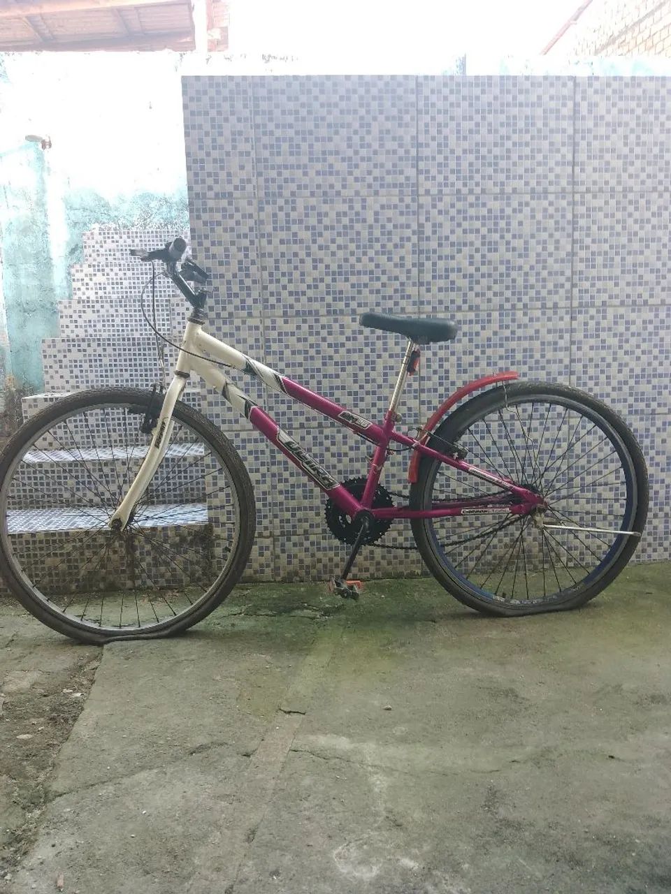 Bicicleta precisa de alguns ajustes 