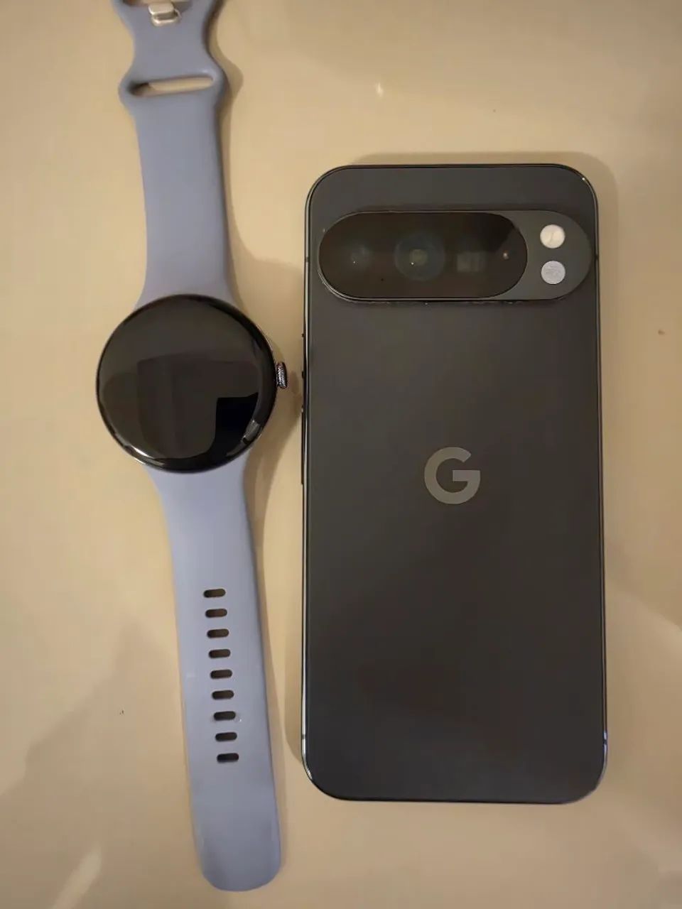 Pixel 10 pro XL 1 TB + Pixel watch 4 - Foto 2
