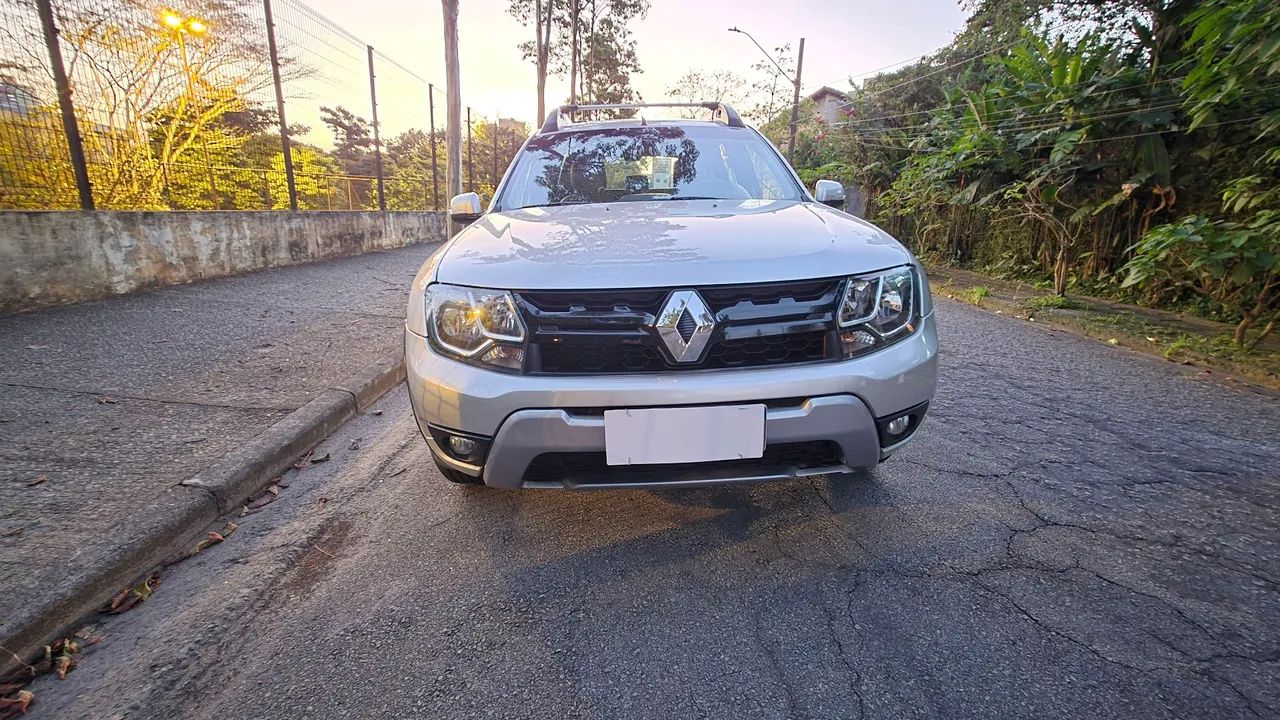 Renault Duster Dynamique 2.0 Hi-flex 16V Aut. 2016 - Foto 2
