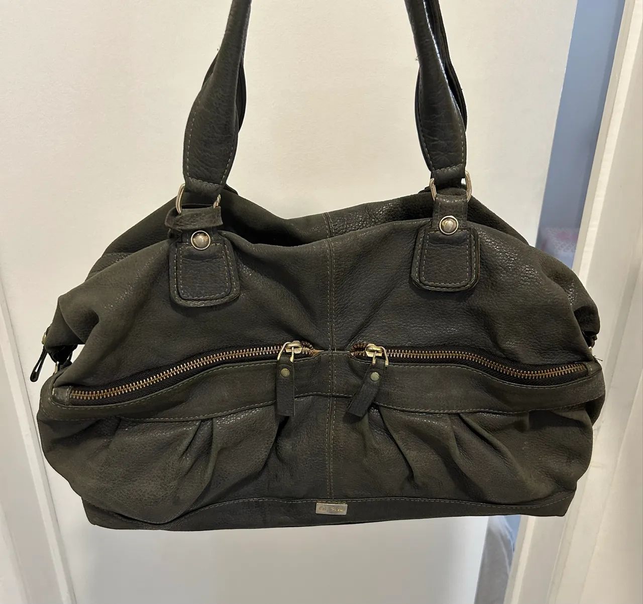 Bolsa feminina em couro legítimo 