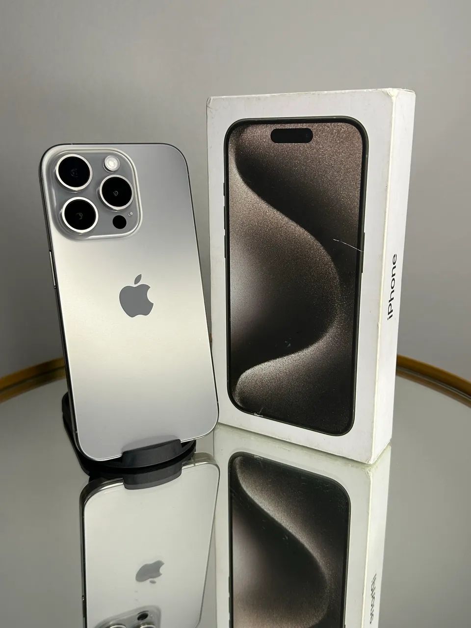 iPhone 15 Pro 128gb Cinza semi novo impecável  - Foto 3