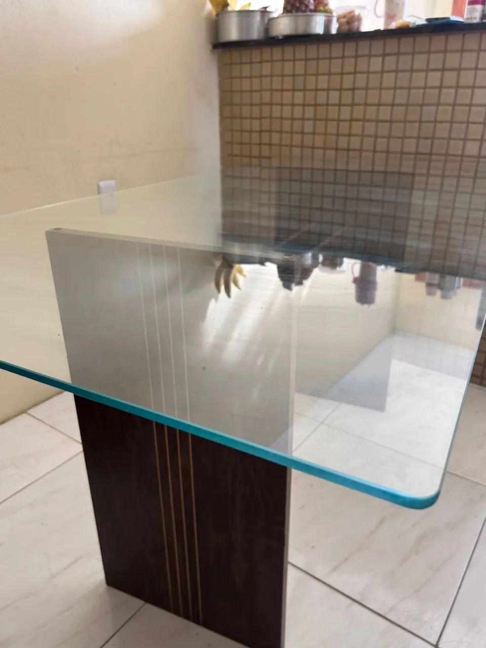 Vendo mesa de vidro em perfeito estado  - Foto 2