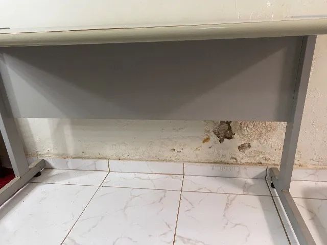Mesa de estudos  - Foto 4
