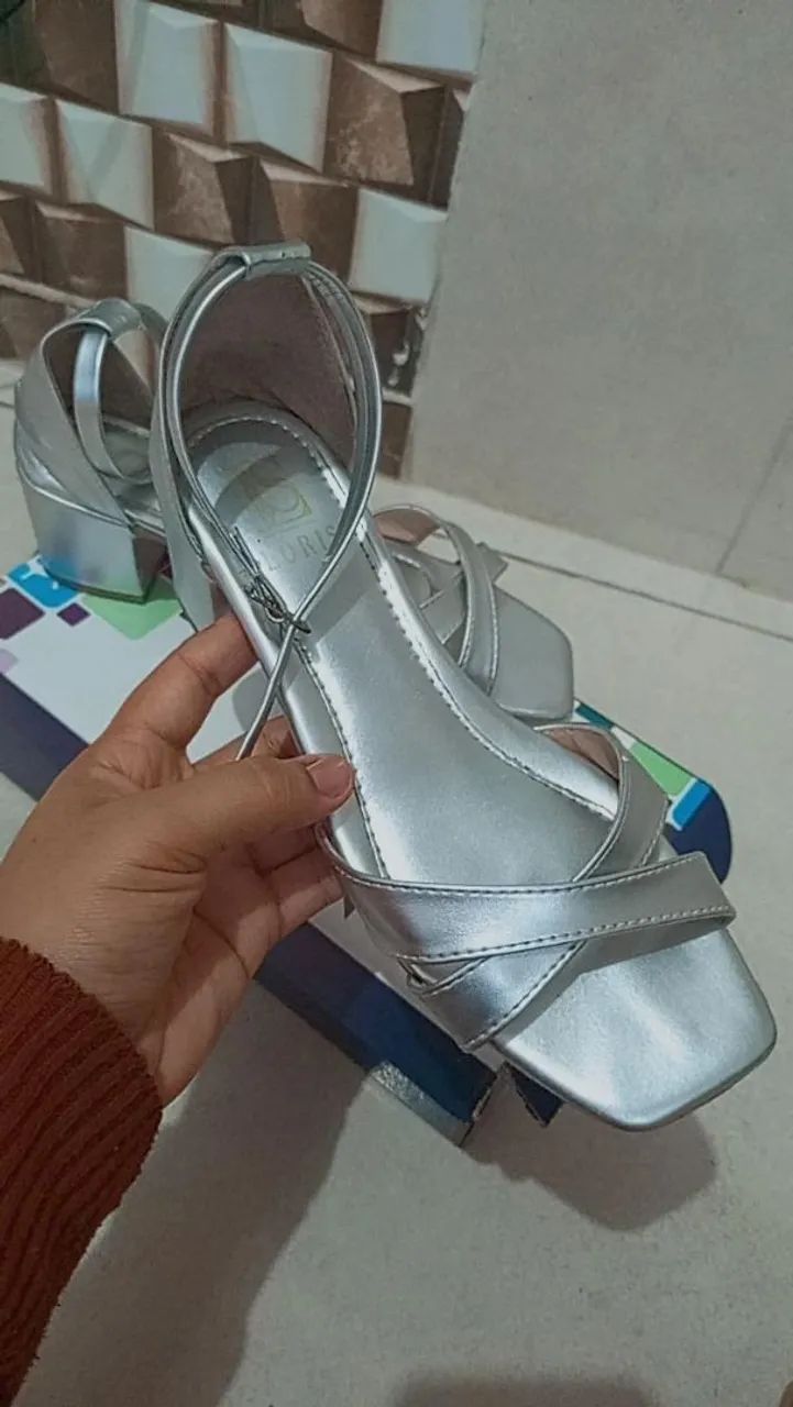 Sandália n°35 - Foto 4