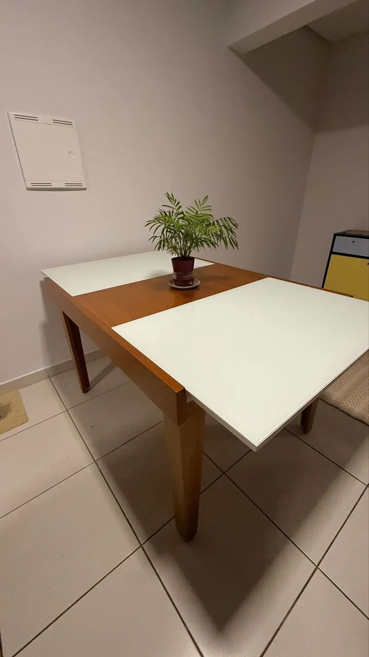 Mesa de jantar com 4 cadeiras - Foto 3