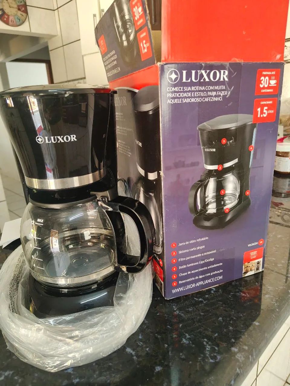 Vendo ou troco cafeteira elétricada nova - Foto 5