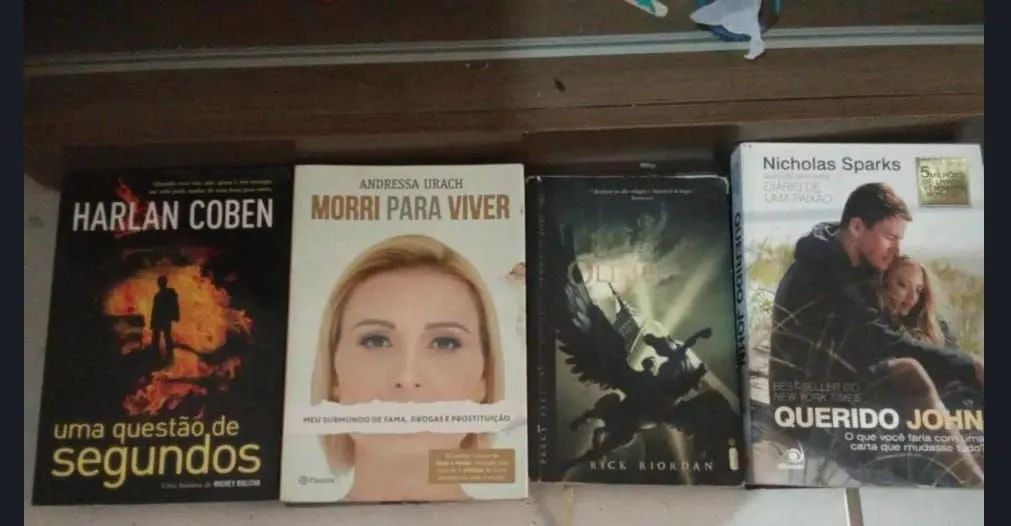 Livros - Foto 4