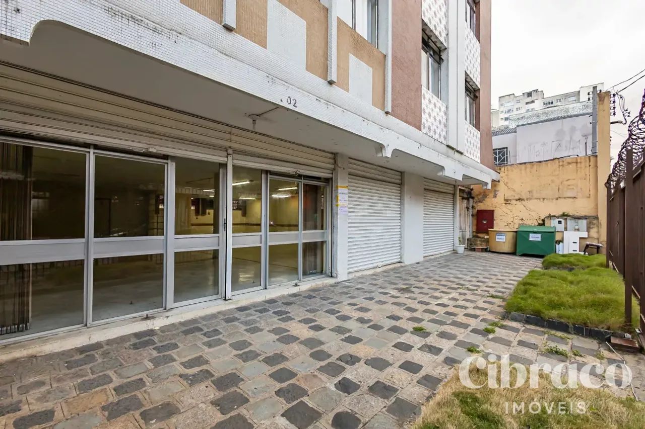 Loja para alugar no São Francisco com 242,6m² - Foto 4