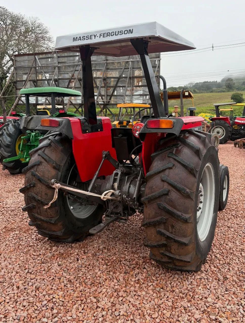 trator agrícola  - Foto 3