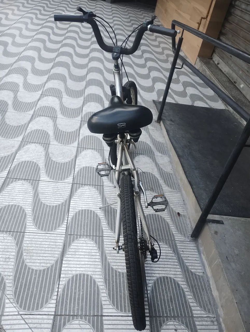 Bicicleta, em Alumínio com Marcha Shimano. - Foto 5
