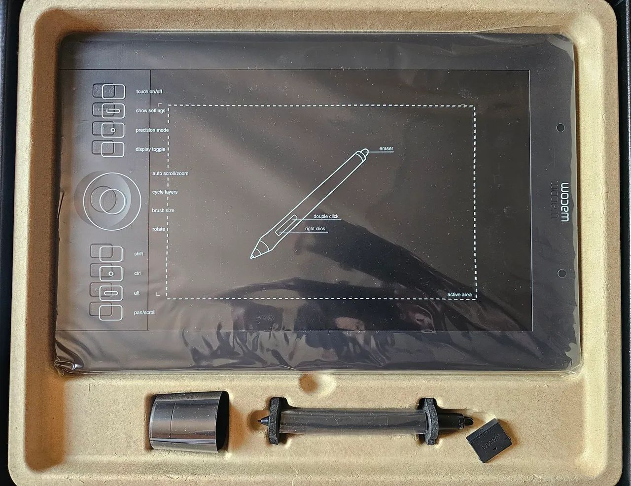 Mesa Digitalizadora Wacom Intuos Pro Medium PTH-651 Completa Na Caixa - Foto 3