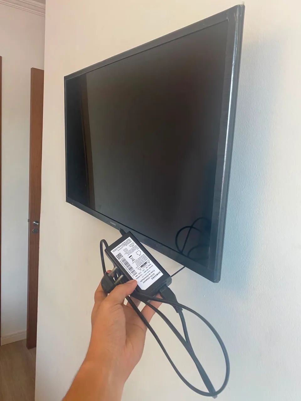 TV Samsung 32? - Modelo BE32T-B - Foto 2