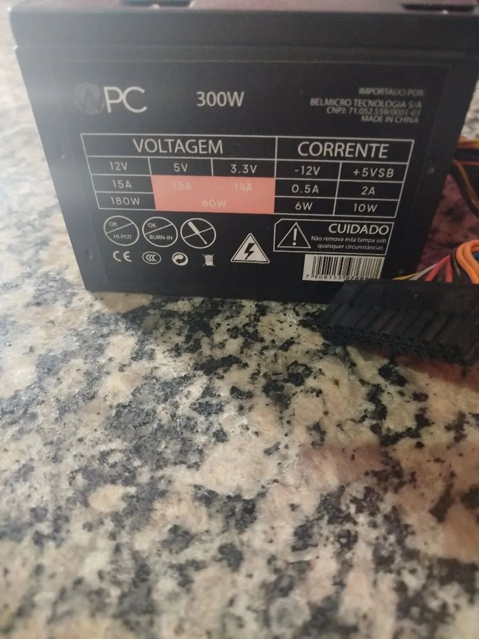 Fonte funcionando perfeitamente 300w - Foto 3