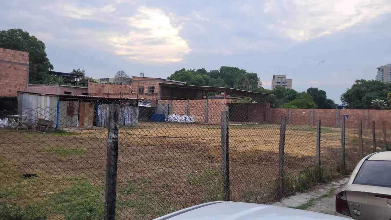 TERRENO COM GALPÃO  - Foto 5