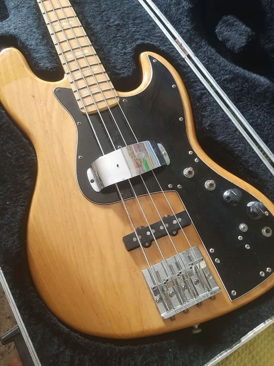 Baixo Fender Marcus Miller - Foto 2