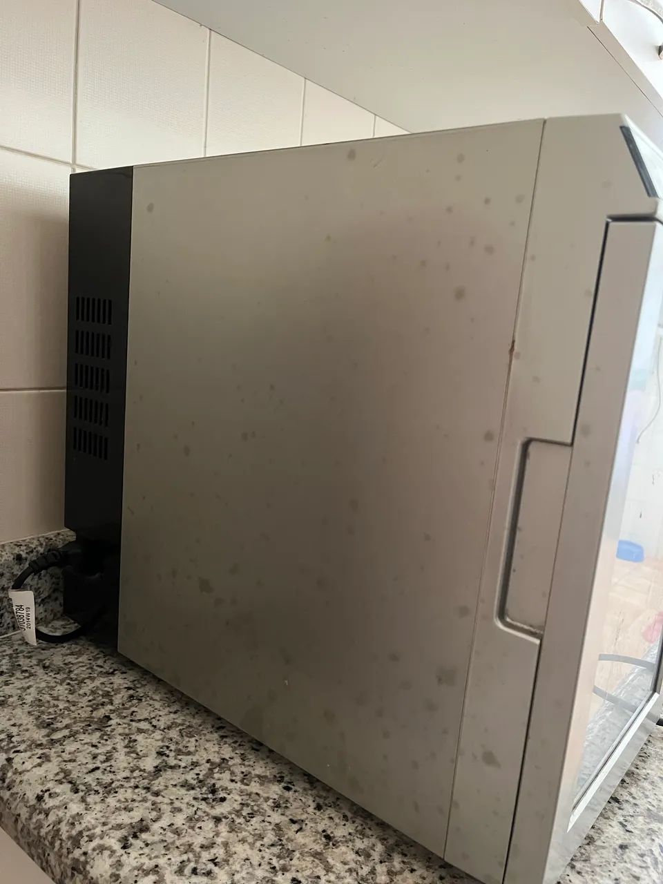 Mini Adega Black e Decker MA60 - Foto 2