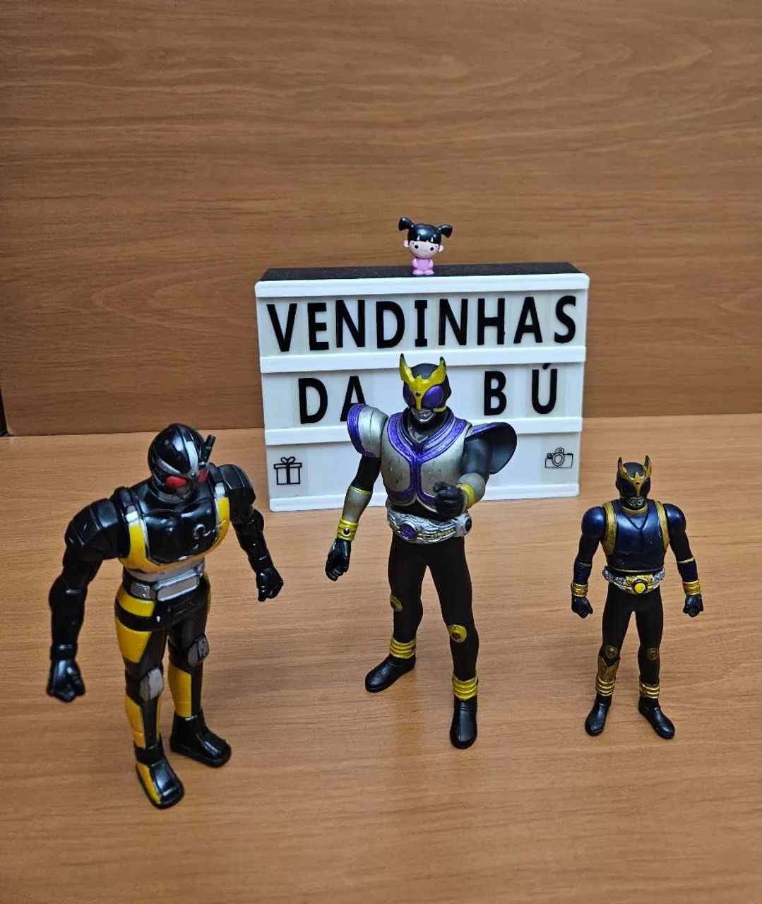 Kamen Rider lote três bonecos