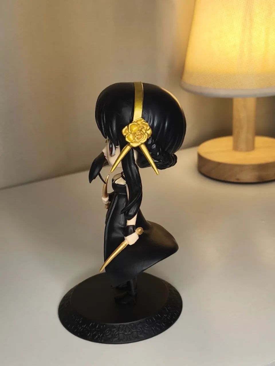 Figure Réplica de primeira linha Yor Forger - Foto 3