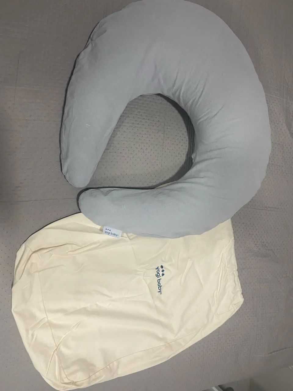 Almofada amamentação Yogi Baby