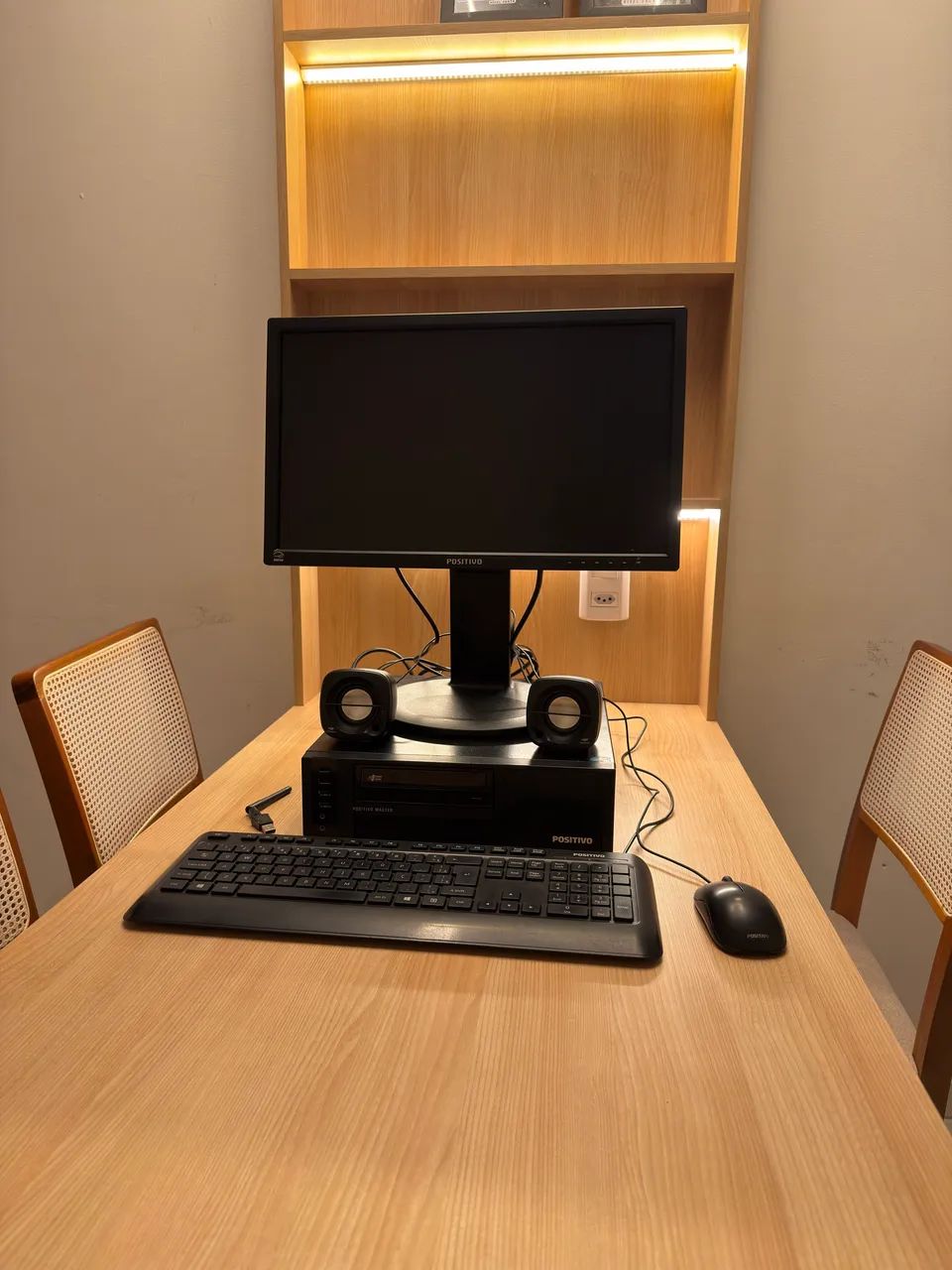 Pc positivo core i5 + ssd+ Hd + 8gb de ram + monitor 9,8 - Foto 3
