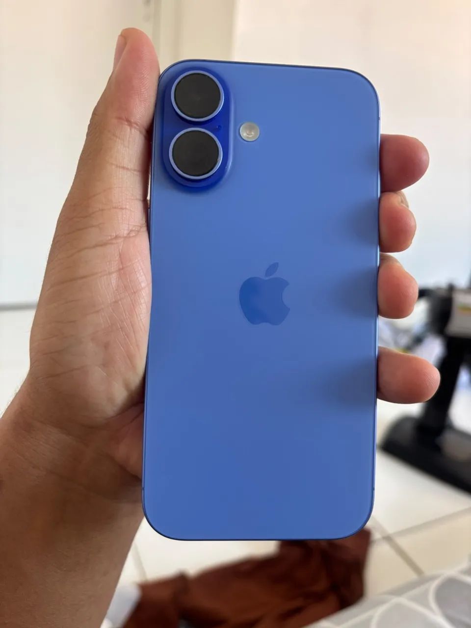 iPhone 16 128GB