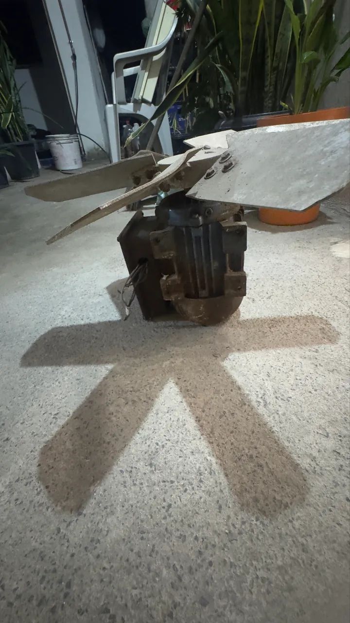 Motor elétrico com hélice  - Foto 2
