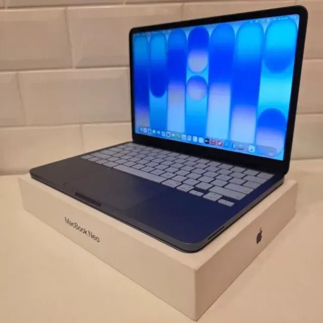 MacBook Neo A18 Pro - 8Gb Ram - SSD - A3404 - Ciclos: 0 - Foto 3