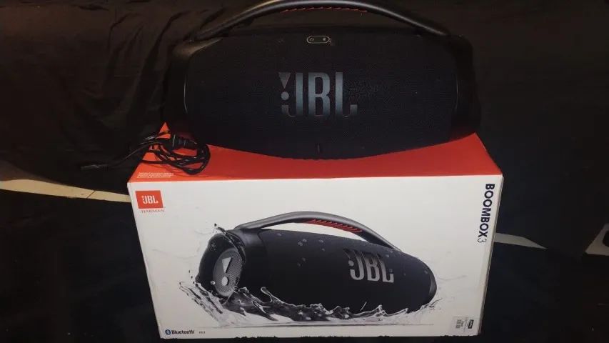 Caixa de som JBL 