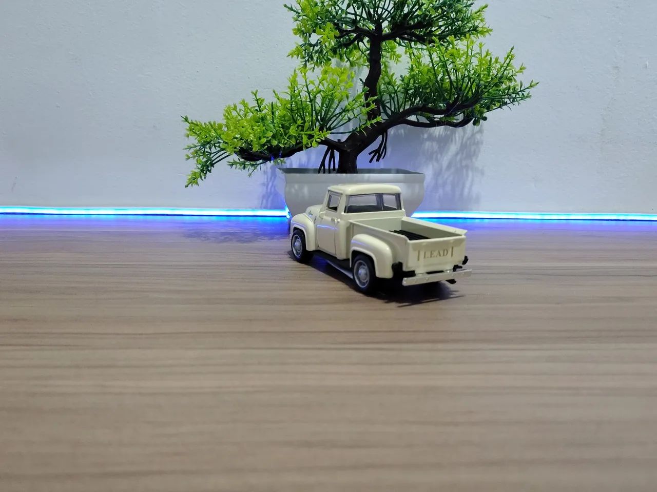 CARRINHO PICAPE 1956 BEGE COLECIONÁVEL  - Foto 4