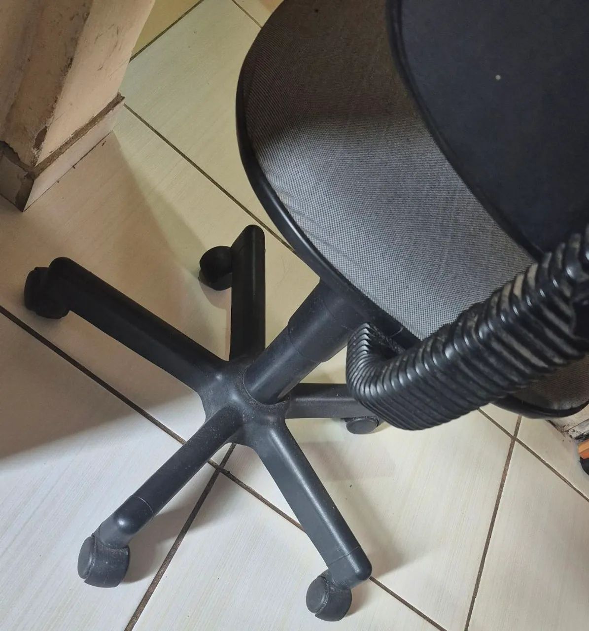 Cadeira escritório  - Foto 2