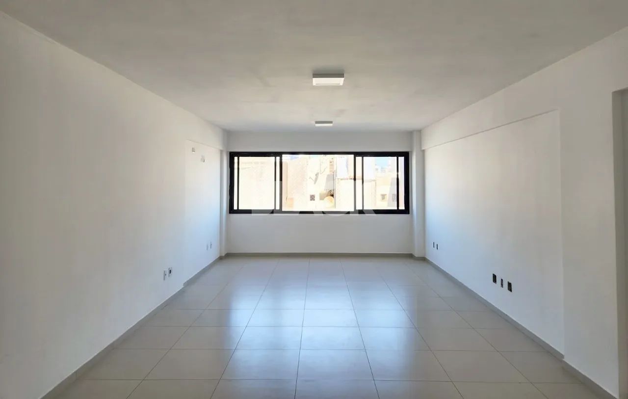 Sala comercial no Centro de Torres RS - Foto 2